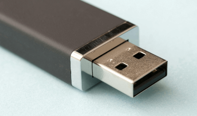 Windows Disk Yönetimi ile USB Belleğe Yazma Koruması Nasıl Eklenir?